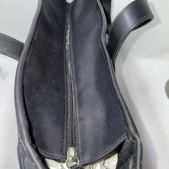 Calvin Klein Carey-On Weekender - Picture 9 of 10